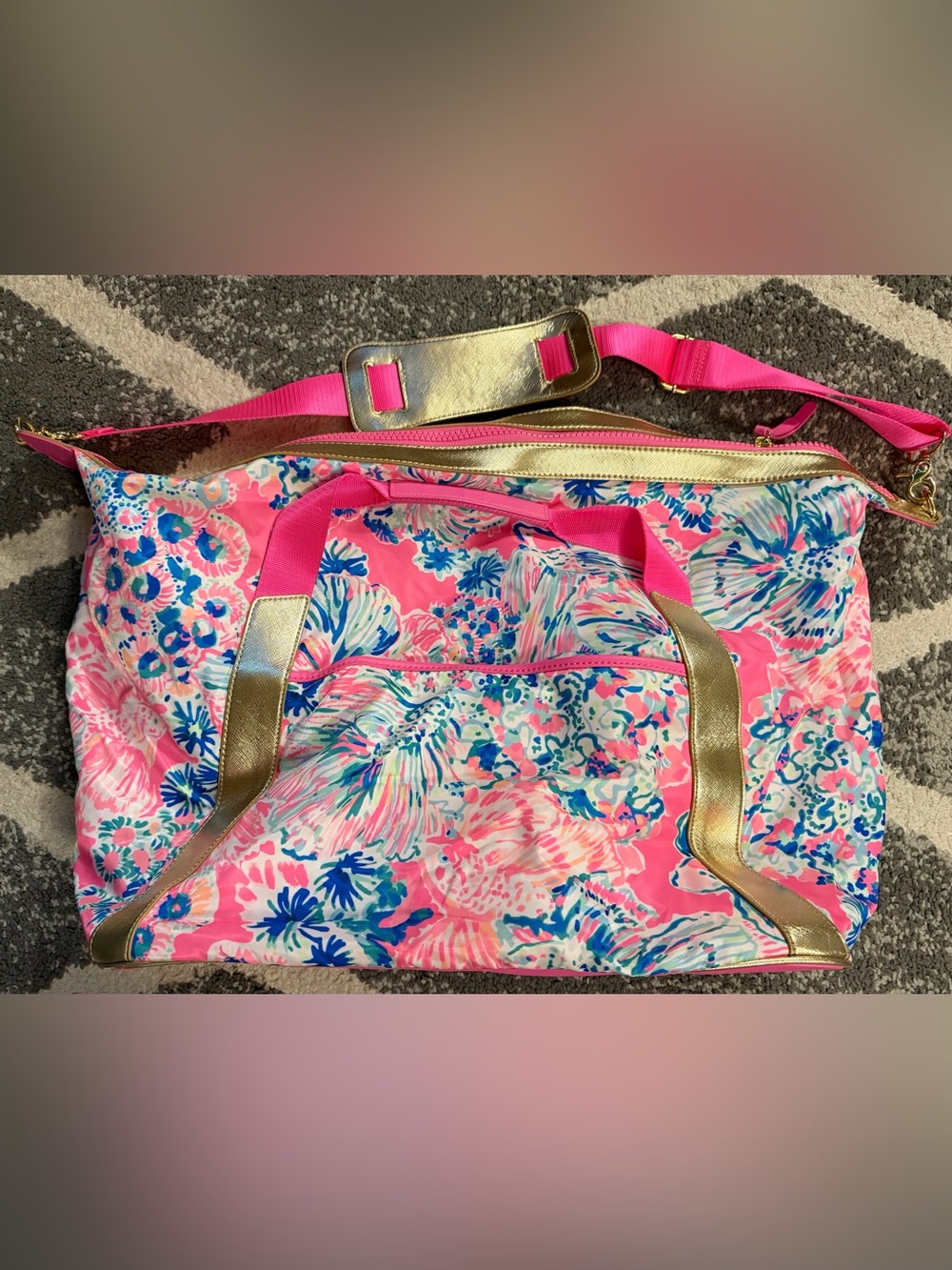 Large Lilly Pulitzer Bright Pink Floral Weekender Bag with Gold Accents Like New